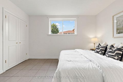 Photo 11 at 38 Six Nations Avenue, Woburn, Toronto