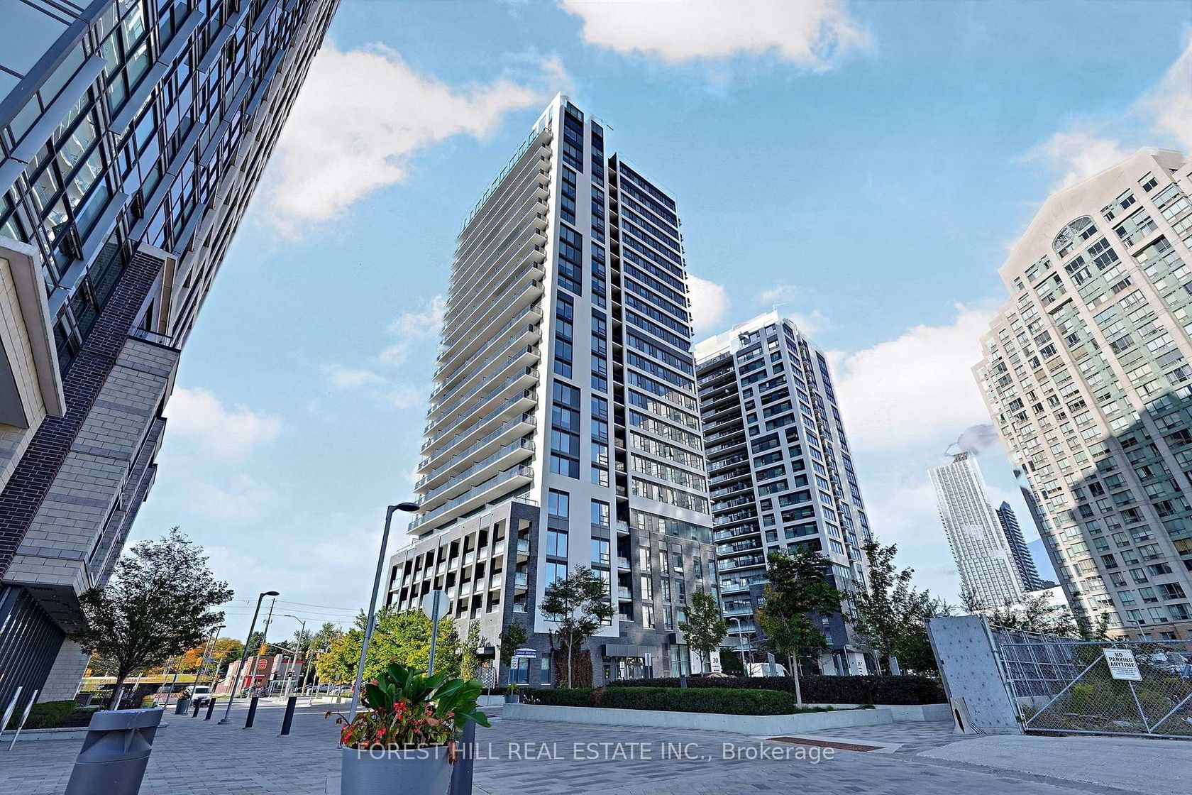 1708 - 30 Samuel Wood Way, City Centre West, Toronto 