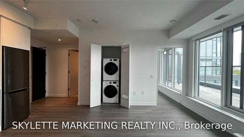 Photo 3 at 604 - 50 Power Street, Moss Park, Toronto