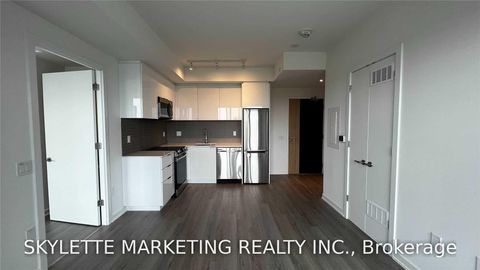Photo 4 at 604 - 50 Power Street, Moss Park, Toronto