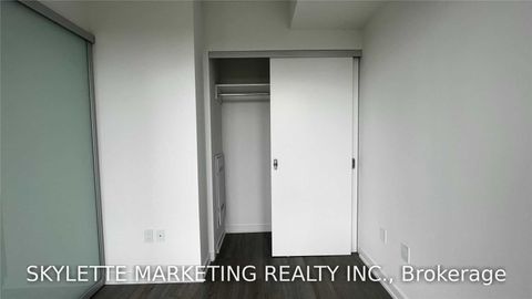 Photo 8 at 604 - 50 Power Street, Moss Park, Toronto