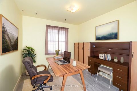 Photo 8 at 79 Silverhill Drive, City Centre West, Toronto