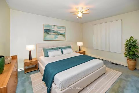 Photo 9 at 79 Silverhill Drive, City Centre West, Toronto