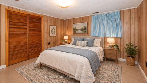 Photo 13 at 79 Silverhill Drive, City Centre West, Toronto