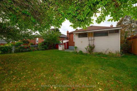 Photo 18 at 79 Silverhill Drive, City Centre West, Toronto