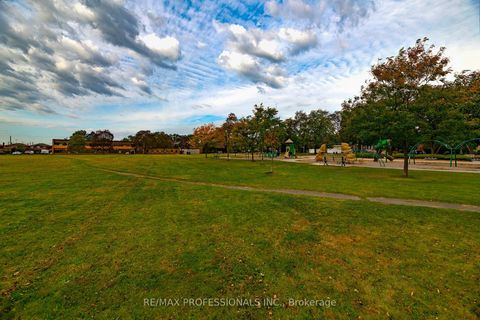 Photo 21 at 79 Silverhill Drive, City Centre West, Toronto