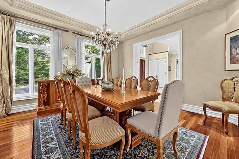 Photo 14 at 106 Abbruzze Court, Kleinburg, Vaughan