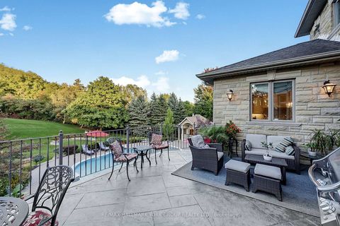 Photo 17 at 106 Abbruzze Court, Kleinburg, Vaughan