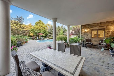 Photo 43 at 106 Abbruzze Court, Kleinburg, Vaughan