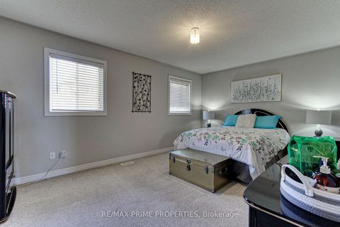 Photo 13 at 64 Ian Drive, Keswick South, Georgina