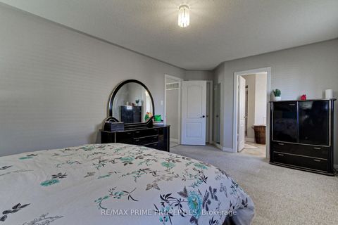 Photo 14 at 64 Ian Drive, Keswick South, Georgina