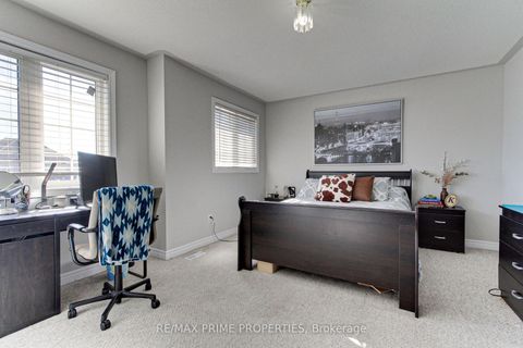 Photo 18 at 64 Ian Drive, Keswick South, Georgina