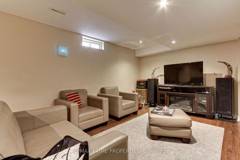 Photo 22 at 64 Ian Drive, Keswick South, Georgina