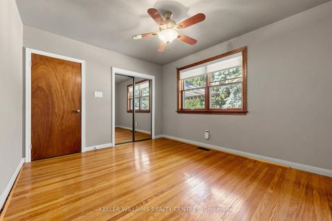 Photo 11 at 369 Osiris Drive, Crosby, Richmond Hill