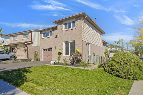 Photo 1 at 43 Franca Crescent, Jamestown, Toronto