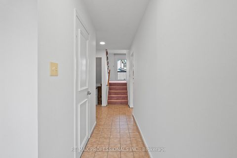 Photo 3 at 43 Franca Crescent, Jamestown, Toronto