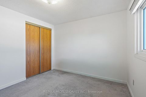 Photo 32 at 43 Franca Crescent, Jamestown, Toronto