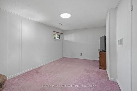 Photo 37 at 43 Franca Crescent, Jamestown, Toronto