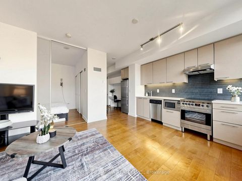 Photo 13 at 410 - 3 Market Street, Waterfront Communities C8, Toronto