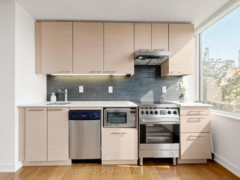 Photo 18 at 410 - 3 Market Street, Waterfront Communities C8, Toronto
