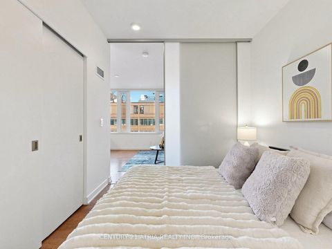 Photo 23 at 410 - 3 Market Street, Waterfront Communities C8, Toronto