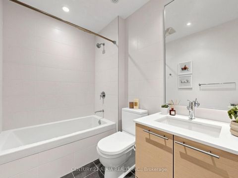 Photo 24 at 410 - 3 Market Street, Waterfront Communities C8, Toronto