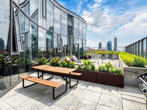 Photo 29 at 410 - 3 Market Street, Waterfront Communities C8, Toronto
