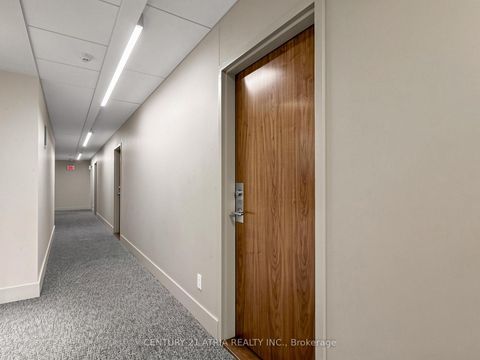 Photo 36 at 410 - 3 Market Street, Waterfront Communities C8, Toronto