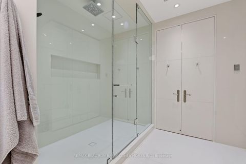 Photo 20 at 1602 - 80 Yorkville Avenue, Annex, Toronto