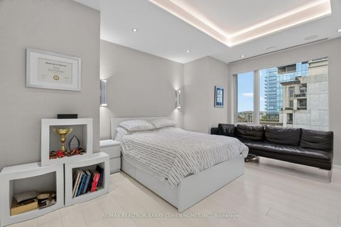 Photo 21 at 1602 - 80 Yorkville Avenue, Annex, Toronto