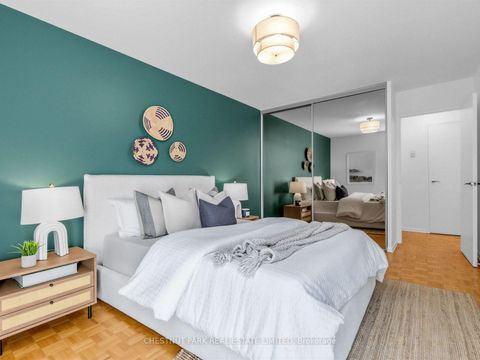 Photo 16 at 414 - 40 Homewood Avenue, South St. James Town, Toronto