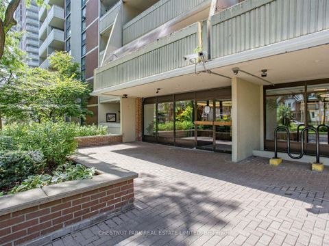 Photo 29 at 414 - 40 Homewood Avenue, South St. James Town, Toronto
