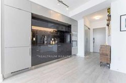 Photo 14 at 4408 - 10 York Street, Waterfront Communities C1, Toronto