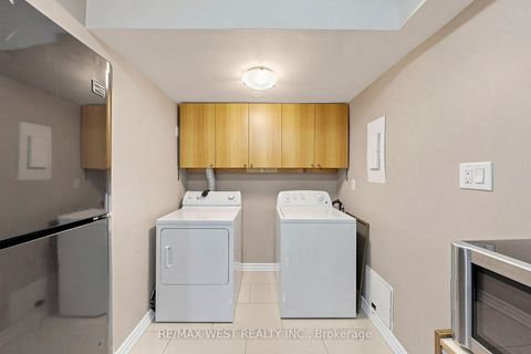 Photo 7 at 102 - 370 Dixon Road, The Westway, Toronto