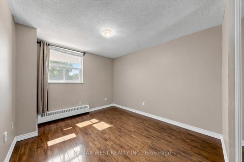 Photo 15 at 102 - 370 Dixon Road, The Westway, Toronto