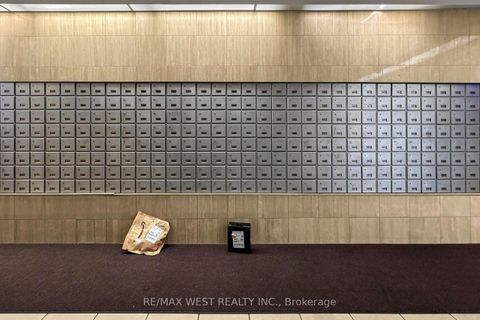 Photo 31 at 102 - 370 Dixon Road, The Westway, Toronto