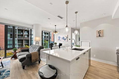 Photo 4 at 507 - 1815 Yonge Street, Mount Pleasant West, Toronto