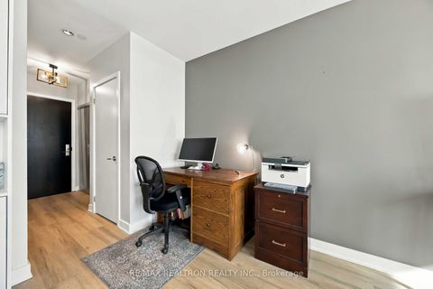 Photo 15 at 507 - 1815 Yonge Street, Mount Pleasant West, Toronto