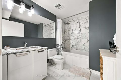 Photo 19 at 507 - 1815 Yonge Street, Mount Pleasant West, Toronto