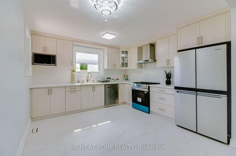 Photo 3 at 37 Mason Road, Scarborough Village, Toronto