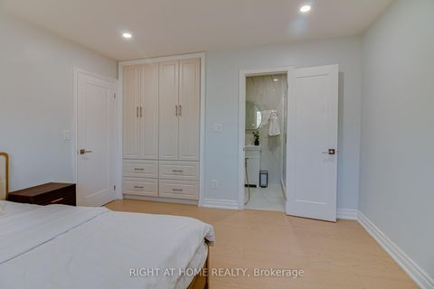 Photo 7 at 37 Mason Road, Scarborough Village, Toronto
