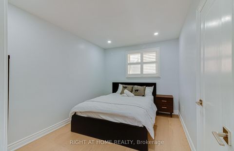 Photo 11 at 37 Mason Road, Scarborough Village, Toronto