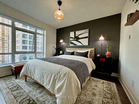 Photo 9 at 709 - 7 Mabelle Avenue, City Centre West, Toronto
