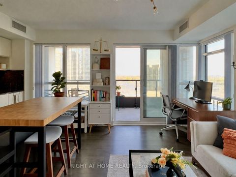 Photo 15 at 709 - 7 Mabelle Avenue, City Centre West, Toronto