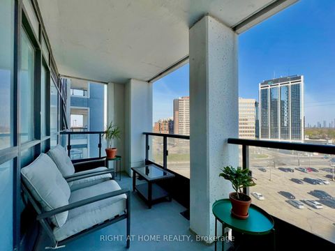 Photo 17 at 709 - 7 Mabelle Avenue, City Centre West, Toronto