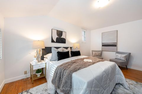 Photo 24 at 24 Dogwood Crescent, Bendale, Toronto