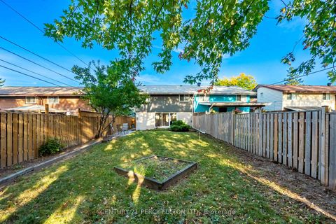 Photo 32 at 24 Dogwood Crescent, Bendale, Toronto