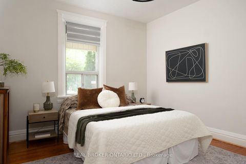 Photo 11 at 33 Atlas Avenue, Cedarvale, Toronto