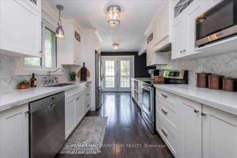 Photo 9 at 19 Highcroft Road, Allandale Heights, Barrie