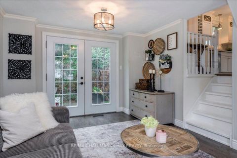 Photo 15 at 19 Highcroft Road, Allandale Heights, Barrie